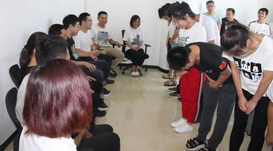 拓樸設(shè)計舉辦2018年秋季拜師大會